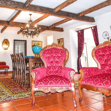 Ferienhaus Charming House In With Shared Pool *
